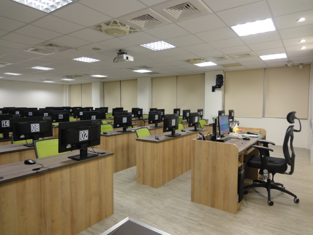 Link to Classroom C 國秀樓2F  K213-2(Open new window)